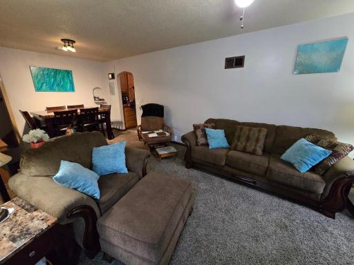 504 6th Avenue SW, Pipestone, MN 56164
