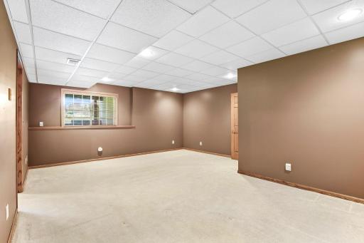 Lower level family room with lookout windows