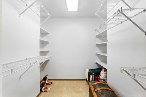 walk in closet for primary