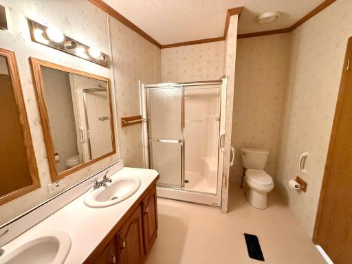 Primary 3/4 bathroom