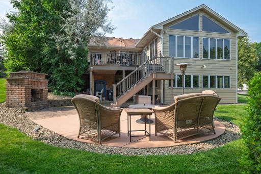 16185 Inglewood Drive, Lakeville, MN 55044