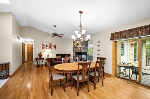 16185 Inglewood Drive, Lakeville, MN 55044