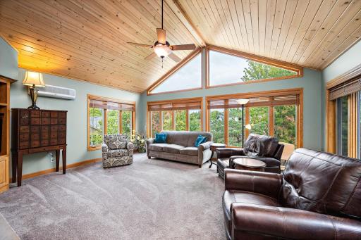 16185 Inglewood Drive, Lakeville, MN 55044