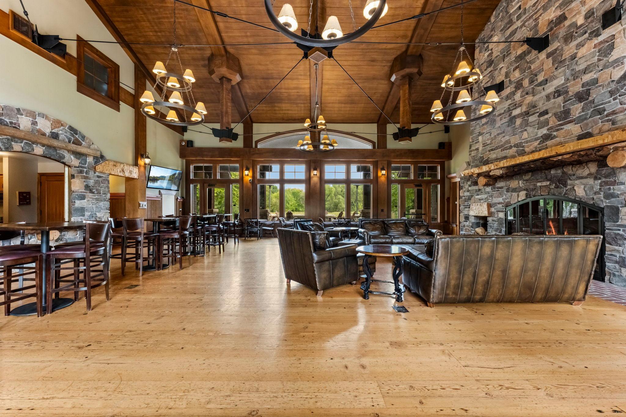 Imagine entertaining here!