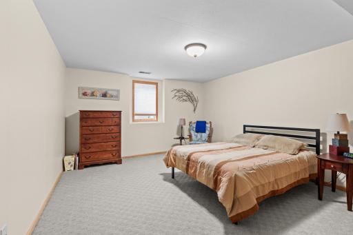 13867 Knollwood Drive, Baxter, MN 56425