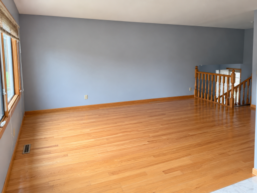 5316 Brookdale Drive N, Brooklyn Park, MN 55443