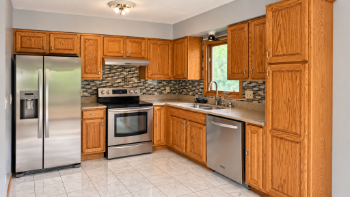 5316 Brookdale Drive N, Brooklyn Park, MN 55443