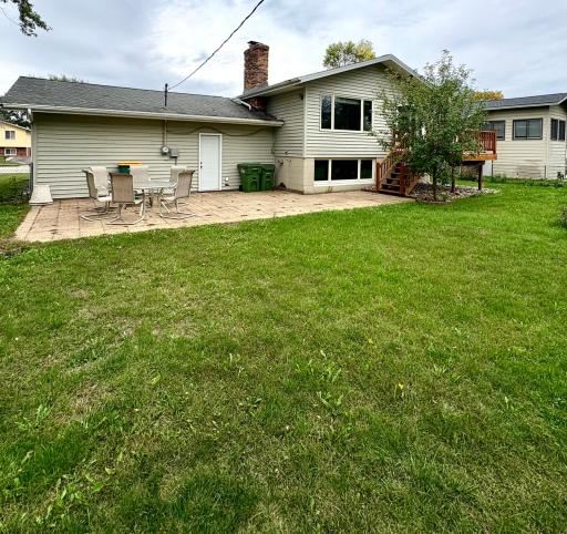 5316 Brookdale Drive N, Brooklyn Park, MN 55443