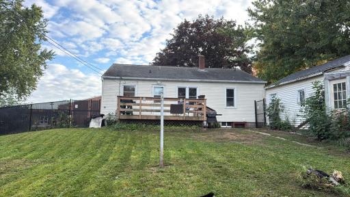 65 1st Street SE, Elgin, MN 55932
