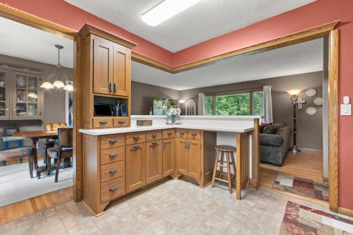 228 Walnut Lane, Apple Valley, MN 55124