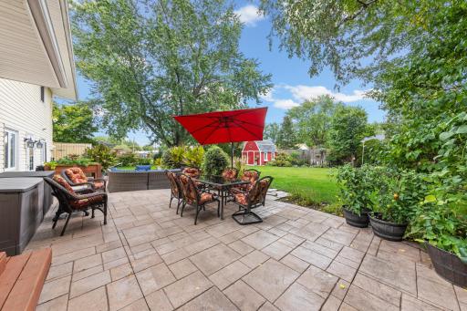 228 Walnut Lane, Apple Valley, MN 55124