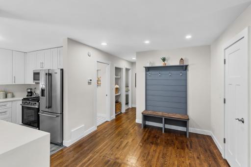 2566 Beacon Street, Saint Paul, MN 55113