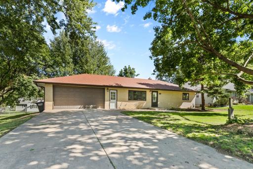 2566 Beacon Street, Saint Paul, MN 55113