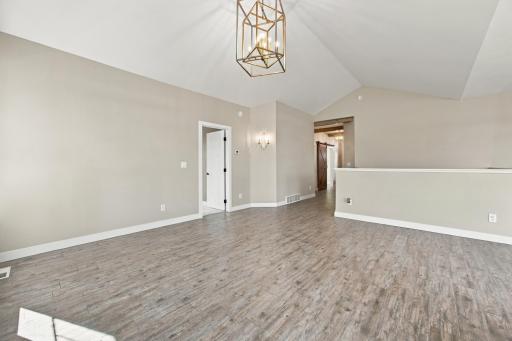 6016 Autumn Drive S, Fargo, ND 58104