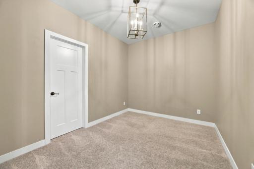 6016 Autumn Drive S, Fargo, ND 58104