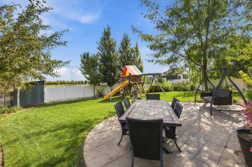 6016 Autumn Drive S, Fargo, ND 58104