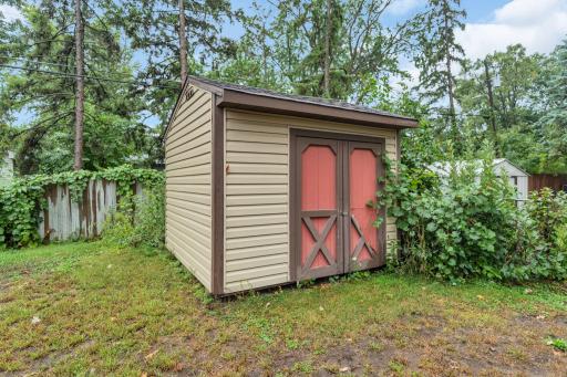 246 shed .jpg