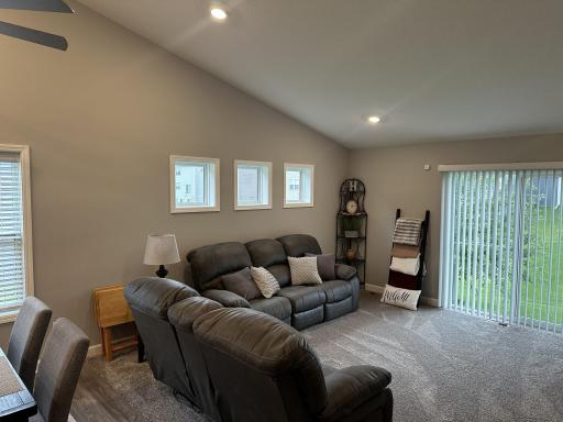 Living Room 1.jpg
