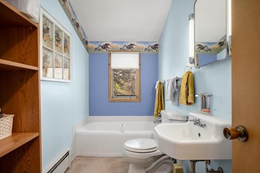 9808 Foley Boulevard NW, Minneapolis, MN 55433