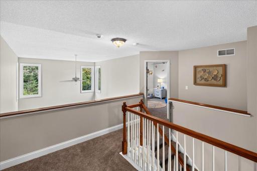 2398 Hunter Drive, Chanhassen, MN 55317