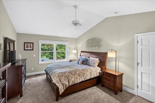 2398 Hunter Drive, Chanhassen, MN 55317