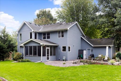 2398 Hunter Drive, Chanhassen, MN 55317