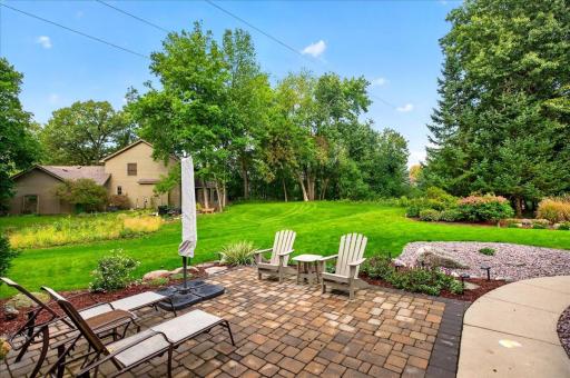 2398 Hunter Drive, Chanhassen, MN 55317