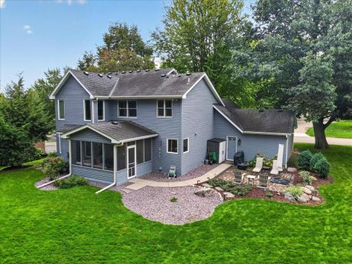 2398 Hunter Drive, Chanhassen, MN 55317