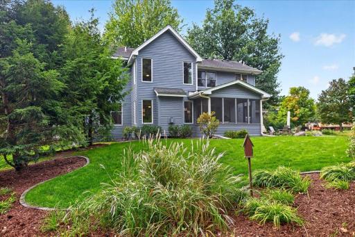 2398 Hunter Drive, Chanhassen, MN 55317