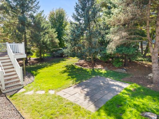 2824 Mckinley Drive, Woodbury, MN 55125