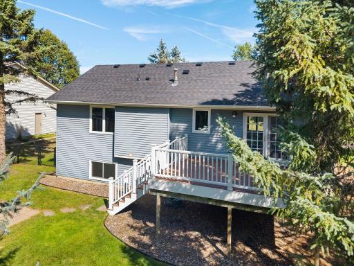 2824 Mckinley Drive, Woodbury, MN 55125
