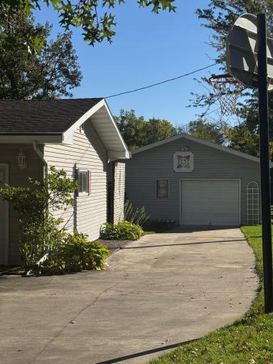 1655 Woodcrest Avenue, Owatonna, MN 55060