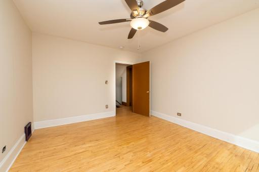 4543 Oliver Avenue N, Minneapolis, MN 55412
