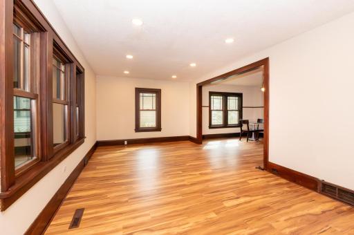 4543 Oliver Avenue N, Minneapolis, MN 55412