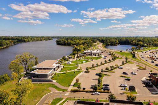 825 W River Road, Champlin, MN 55316