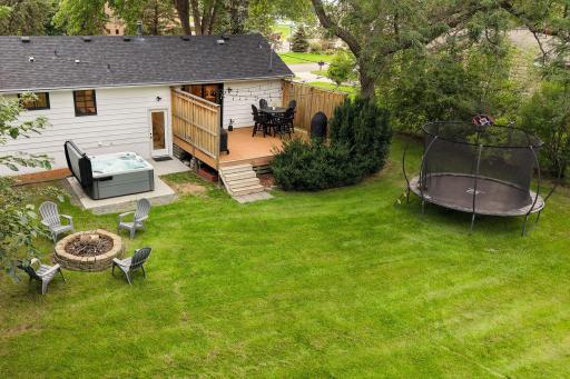 825 W River Road, Champlin, MN 55316