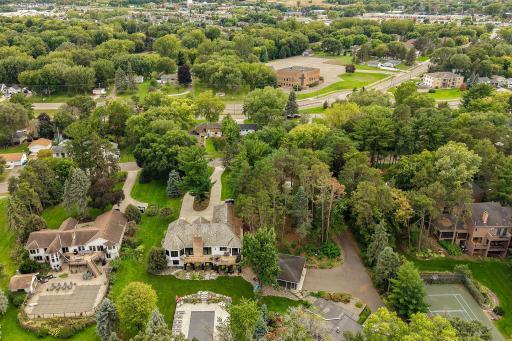 825 W River Road, Champlin, MN 55316