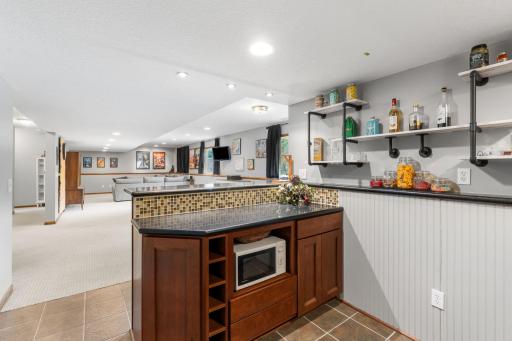 19383 Embers Avenue, Farmington, MN 55024