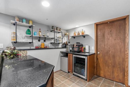 19383 Embers Avenue, Farmington, MN 55024