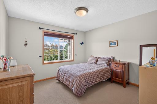 14260 Wilds Drive NW, Prior Lake, MN 55372