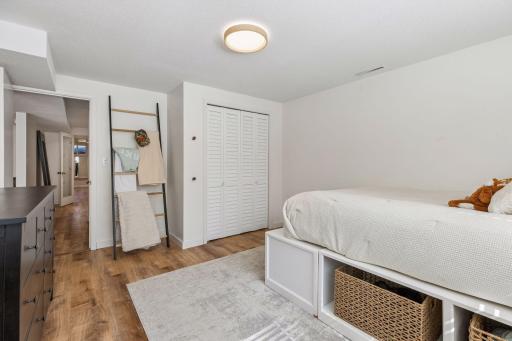 4734 Coventry Road E, Minnetonka, MN 55345