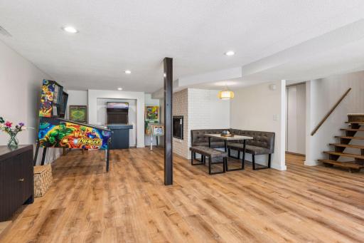 4734 Coventry Road E, Minnetonka, MN 55345