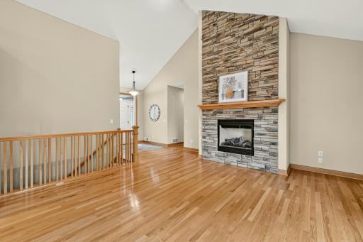 5048 Scenic View Drive SW, Rochester, MN 55902