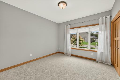 5048 Scenic View Drive SW, Rochester, MN 55902