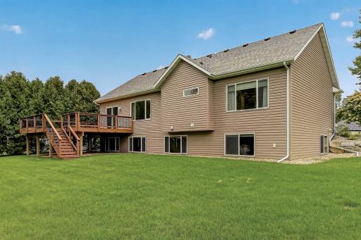 5048 Scenic View Drive SW, Rochester, MN 55902