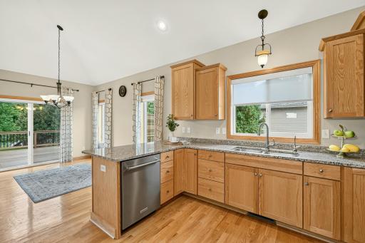 5048 Scenic View Drive SW, Rochester, MN 55902