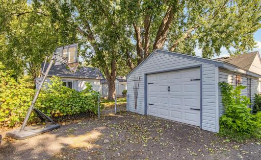 2024 Itasca Avenue, Saint Paul, MN 55116