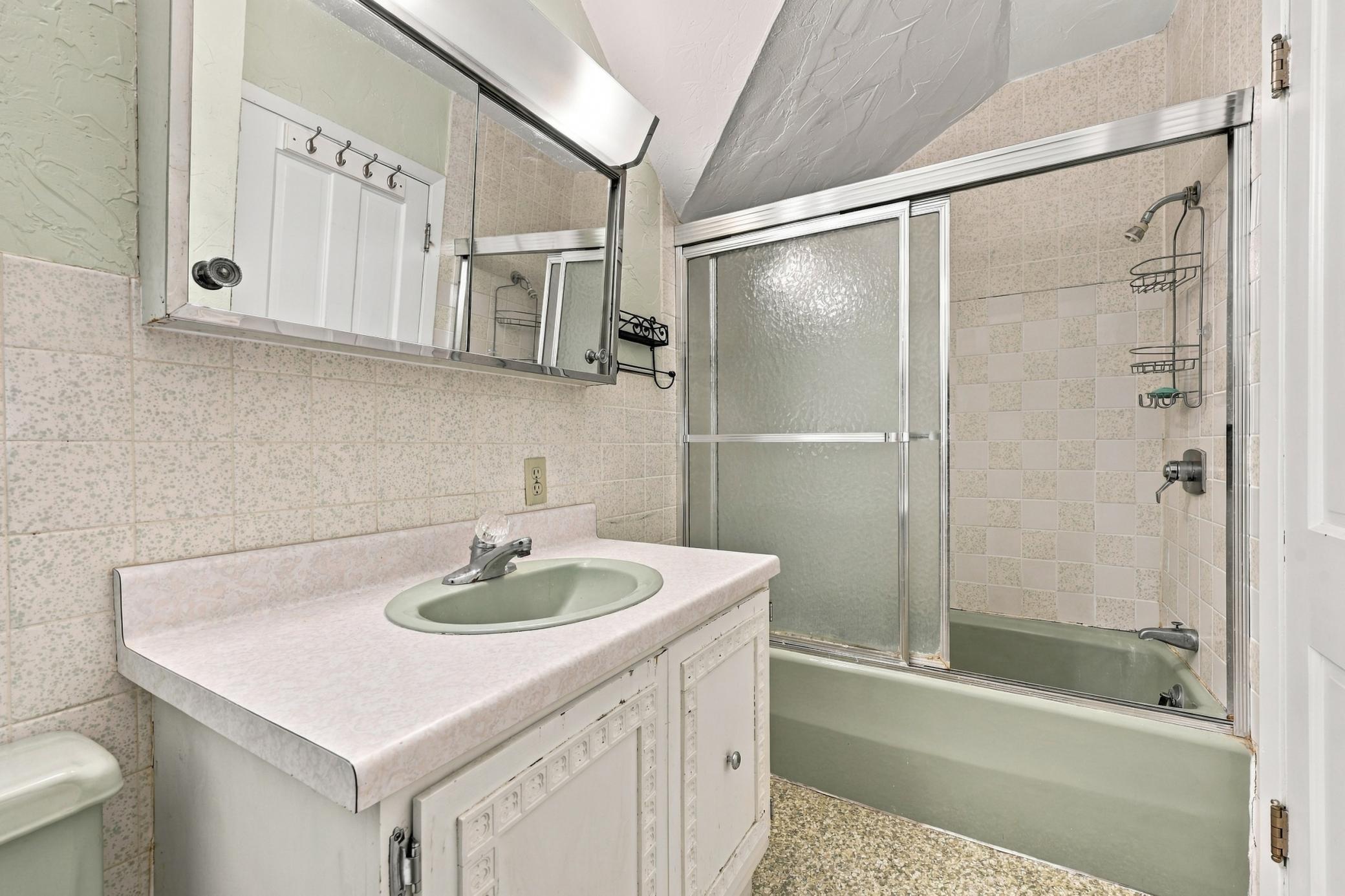 Bathroom #4