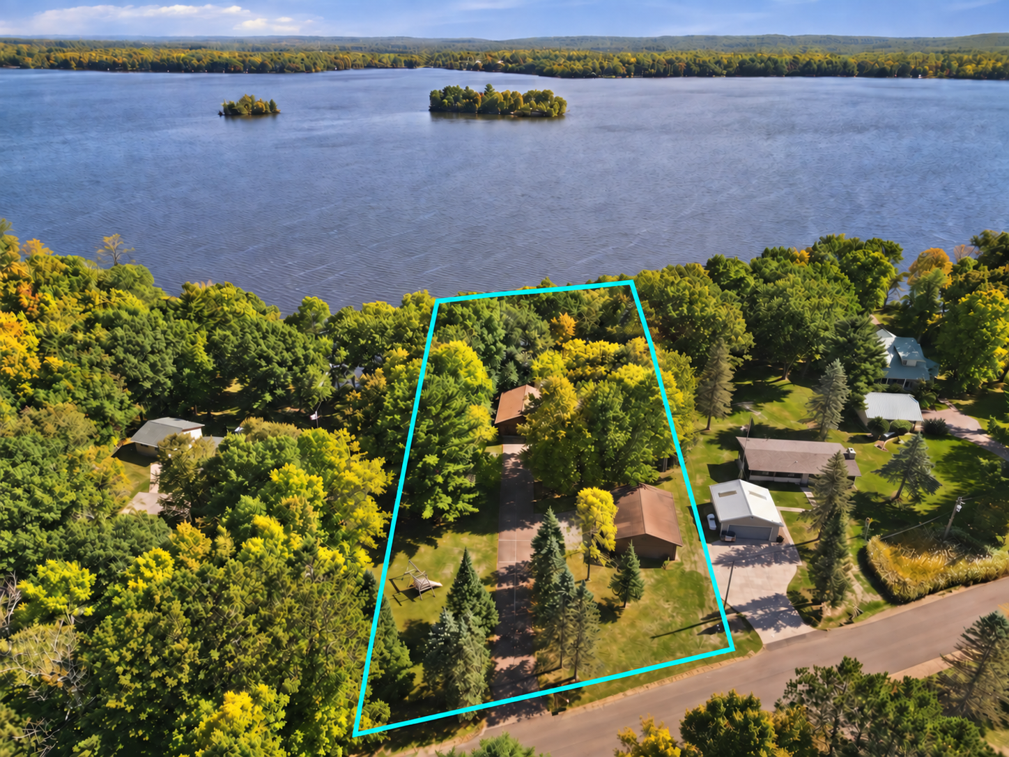 1.20 acre lot with 186 feet of shoreline *teal lines are approximate, buyer/buyers agent to verify