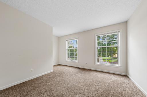 1029 Oak Terrace Drive, North Mankato, MN 56003